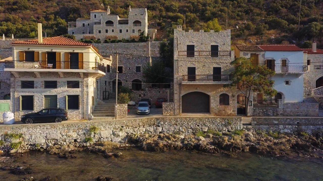 Mani Home Néon Oítilon Buitenkant foto
